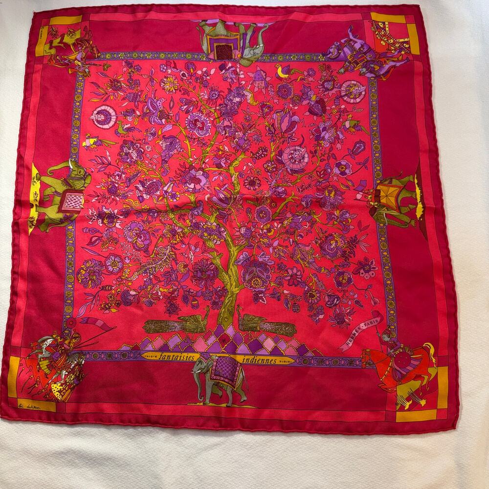 Hermes Paris 'Fantasies Indiennes '100% Silk Vintage Pocket Square
